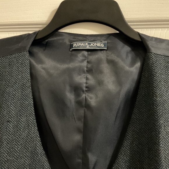 Wool-blend Blue Herringbone Vest, XL, Eclectic Grandpa - Picture 2 of 4